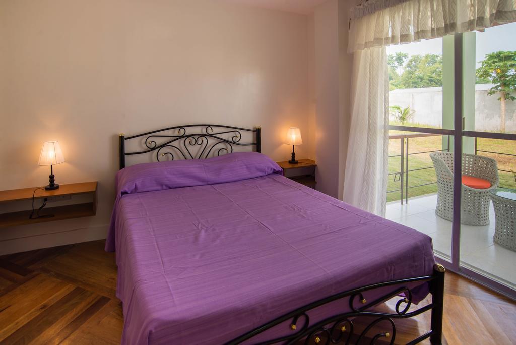 פנגלאו Oasi Fiore Bed & Breakfast מראה חיצוני תמונה