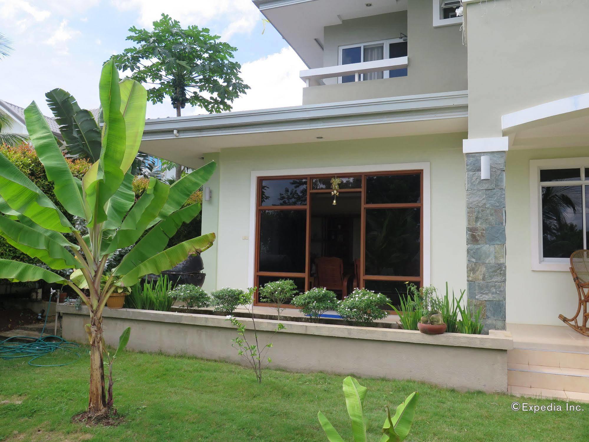 פנגלאו Oasi Fiore Bed & Breakfast מראה חיצוני תמונה
