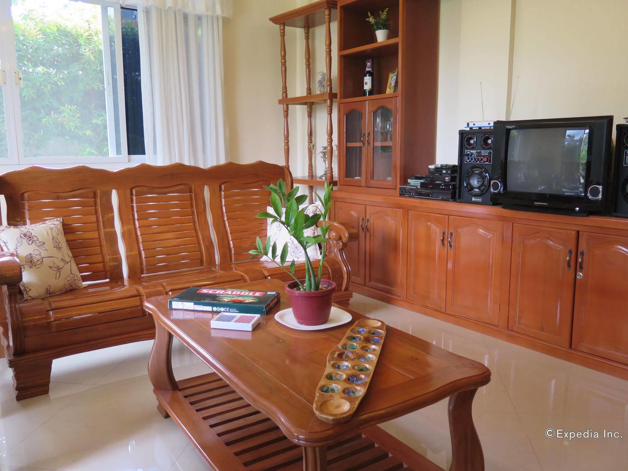 פנגלאו Oasi Fiore Bed & Breakfast מראה חיצוני תמונה