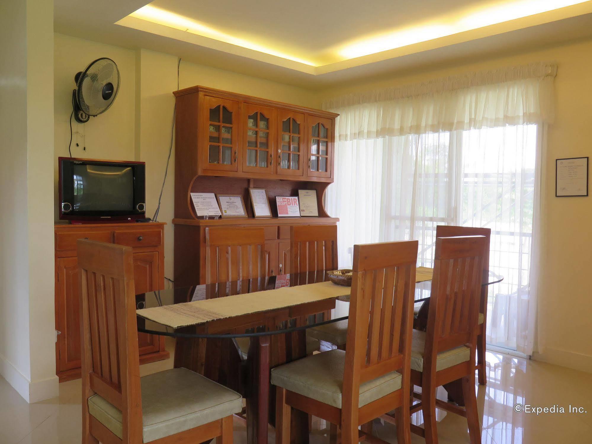 פנגלאו Oasi Fiore Bed & Breakfast מראה חיצוני תמונה
